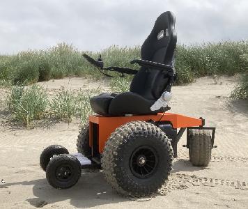 OFF ROAD Elektronische all terrain rolstoel Meriete maatwerk